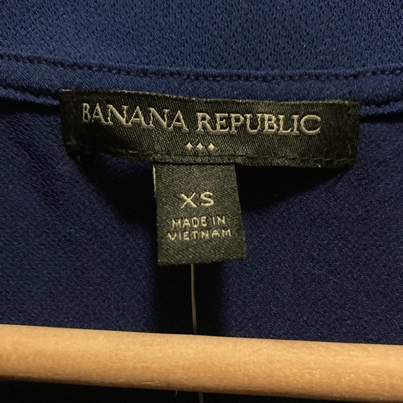 Banana Republic- Patriot Blue Crepe Top XS - Picture 2 of 4
